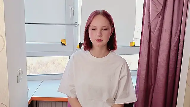 Snapshot of TrishGaugler chatting on October 10, 2025, 10:58 am TrishGaugler online show from October 10, 2025, 10:58 am