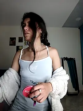 caramel doll   online show from October 9, 2025, 12:30 am