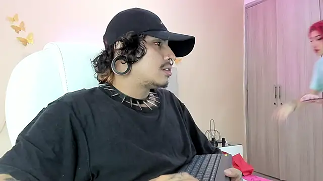 Snapshot of Kaoz_23_ chatting on October 20, 2025, 2:45 am Kaoz 23  online show from October 20, 2025, 2:45 am