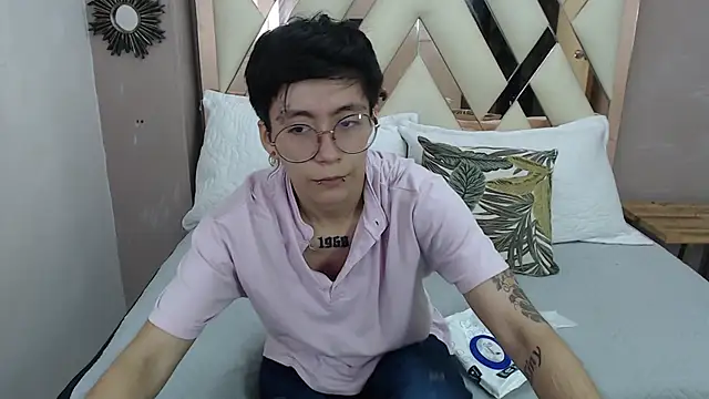 Teddy Jacobs online show from October 7, 2025, 7:44 pm