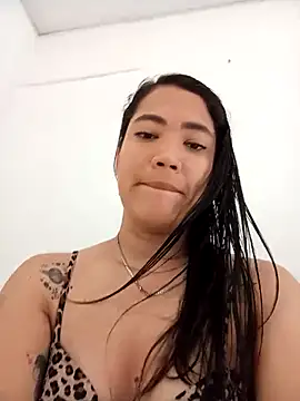 hello Nina online show from November 24, 2025, 7:02 pm