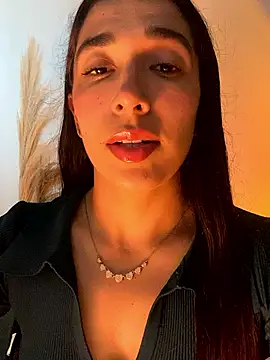 Snapshot of SabrinaEvanss_ chatting on June 11, 2026, 7:01 pm SabrinaEvanss online show from June 11, 2026, 7:01 pm
