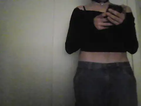 Snapshot of Sunny_Pebble chatting on October 9, 2025, 3:59 am Sunny Pebble online show from October 9, 2025, 3:59 am