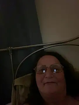 Snapshot of HurtfulExplorer67 chatting on August 9, 2026, 4:28 am HurtfulExplorer67 online show from August 9, 2026, 4:28 am