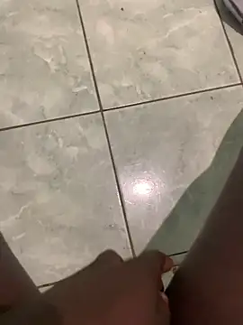 Snapshot of Dark_vains chatting on October 10, 2025, 9:47 pm Dark vains online show from October 10, 2025, 9:47 pm