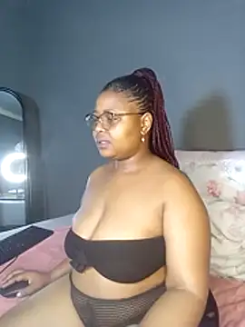 BoobsBae04 online show from December 18, 2025, 9:21 pm