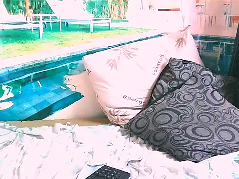 EbonyTiger69 online show from December 1, 2025, 5:12 am