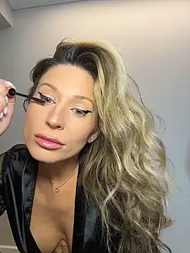 AvaMaddisson online show from March 1, 2026, 3:41 am