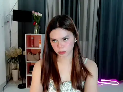 Snapshot of buttycamillex chatting on June 7, 2026, 6:00 pm buttycamillex online show from June 7, 2026, 6:00 pm