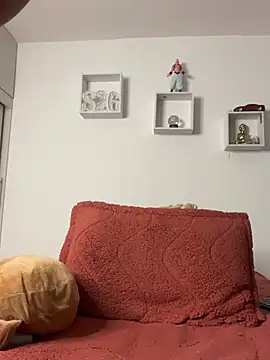 Ezzio Scolaro online show from February 4, 2026, 1:22 am