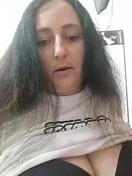 Snapshot of Bella_862 chatting on July 9, 2026, 1:48 pm Bella 862 online show from July 9, 2026, 1:48 pm