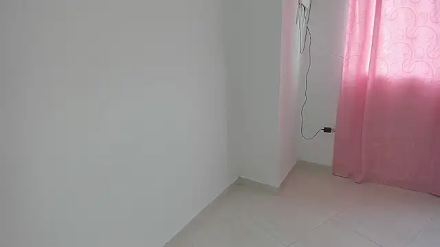 Snapshot of talianasweet03 chatting on October 22, 2025, 7:57 pm talianasweet03 online show from October 22, 2025, 7:57 pm