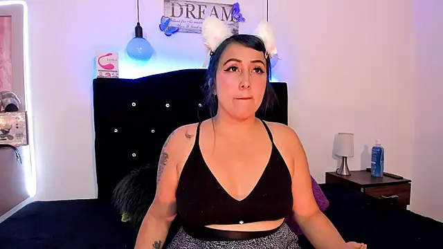 Snapshot of Ana__queen chatting on October 6, 2025, 1:30 pm Ana  queen online show from October 6, 2025, 1:30 pm