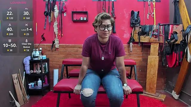 Jacki Fire online show from April 15, 2026, 7:21 pm