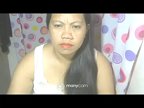 Hyacent27 online show from October 8, 2025, 8:39 pm