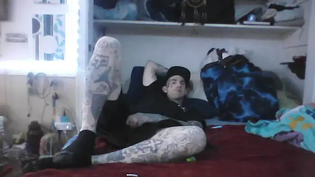 SWAGGDaddy93 online show from February 18, 2026, 8:54 am