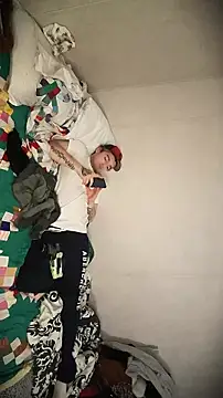 Snapshot of amandatheblondewife chatting on February 6, 2026, 10:51 am amandatheblondewife online show from February 6, 2026, 10:51 am