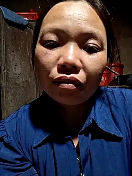 miomio-12 online show from April 3, 2026, 1:09 pm