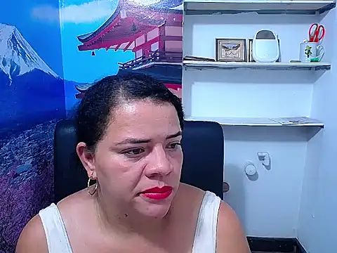 Snapshot of Biigg_xxx chatting on December 2, 2025, 8:04 pm Biigg xxx online show from December 2, 2025, 8:04 pm