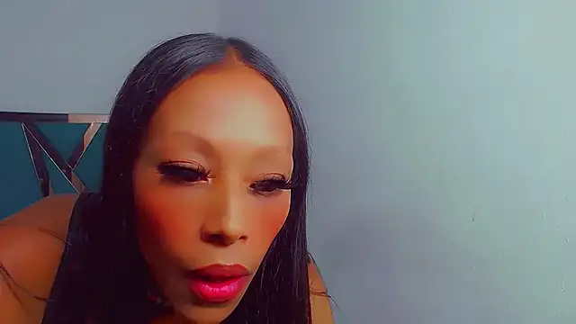 monserrath bitch naughty online show from November 28, 2025, 4:15 am