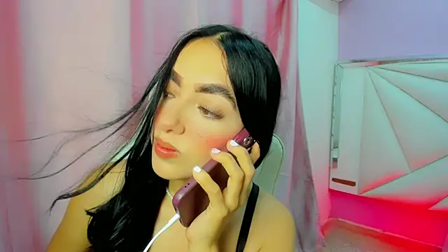 cielooo  online show from December 15, 2025, 8:35 pm