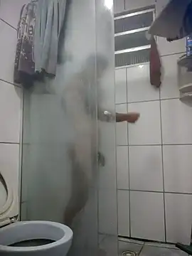 Snapshot of wellpauduro1994 chatting on October 21, 2025, 10:43 pm wellpauduro1994 online show from October 21, 2025, 10:43 pm