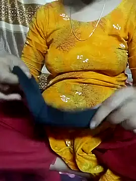 Snapshot of ayesha0001122 chatting on October 26, 2025, 12:55 pm ayesha0001122 online show from October 26, 2025, 12:55 pm