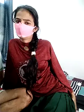 Aarzoo Arman online show from October 15, 2025, 9:42 am