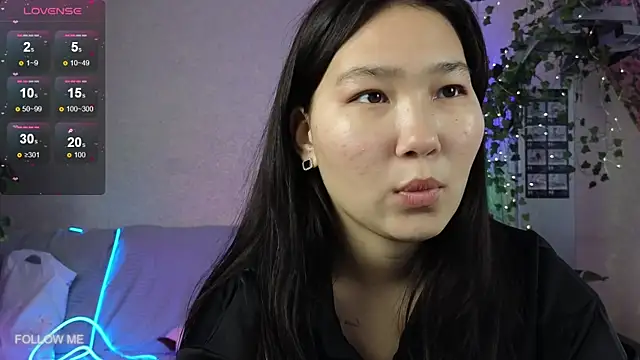 Yoon Mii online show from October 10, 2025, 8:13 am