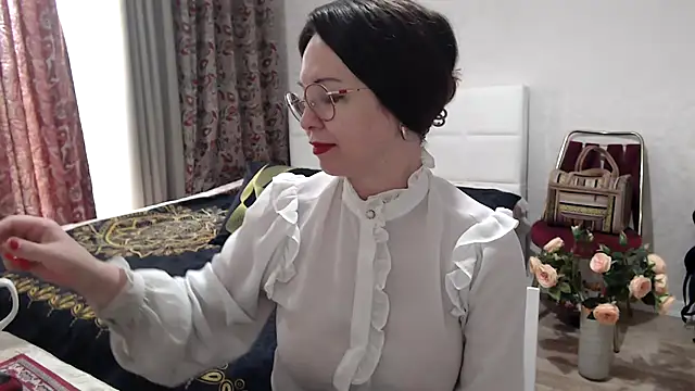 Arisa5000 online show from May 11, 2026, 9:37 am