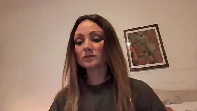 Snapshot of VickiSpectrum chatting on May 5, 2026, 3:58 am VickiSpectrum online show from May 5, 2026, 3:58 am