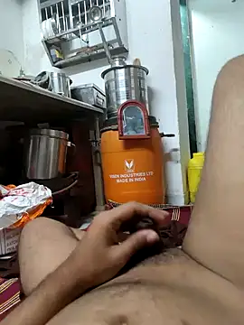 Snapshot of deepti_07 chatting on November 3, 2025, 10:49 am deepti 07 online show from November 3, 2025, 10:49 am