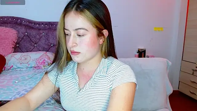 Hanssel tess online show from December 2, 2025, 7:42 pm