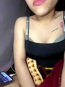 Lyly69699 online show from November 1, 2025, 6:59 am