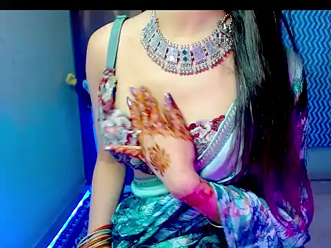 Snapshot of Roiseeee chatting on February 8, 2026, 5:22 am Roiseeee online show from February 8, 2026, 5:22 am