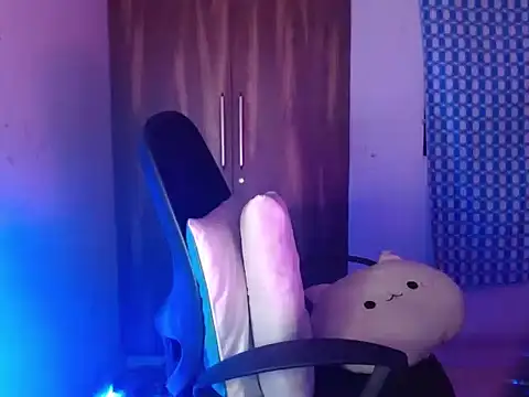 Snapshot of Roiseeee chatting on February 27, 2026, 4:45 am Roiseeee online show from February 27, 2026, 4:45 am