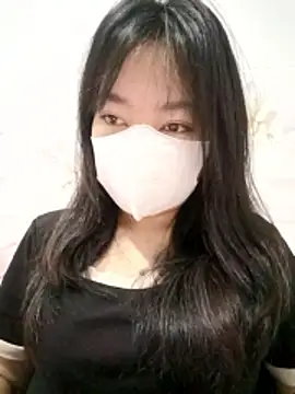 Snapshot of Xuka203 chatting on October 29, 2025, 12:35 am Xuka203 online show from October 29, 2025, 12:35 am