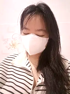 Snapshot of Xuka203 chatting on November 6, 2025, 12:55 am Xuka203 online show from November 6, 2025, 12:55 am