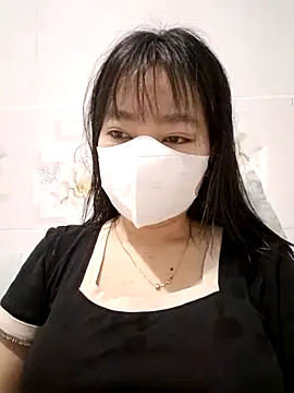 Snapshot of Xuka203 chatting on November 21, 2025, 12:21 am Xuka203 online show from November 21, 2025, 12:21 am