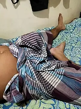 TanjiroCamadoo online show from July 12, 2026, 8:33 pm