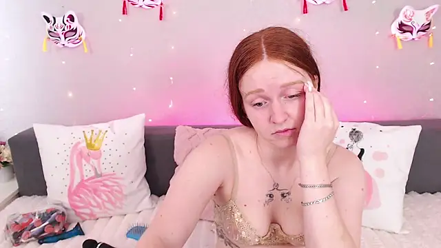 Evarey  online show from July 17, 2026, 5:14 am