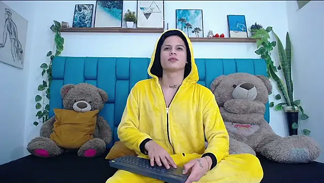 Brian hot online show from February 3, 2026, 11:04 am