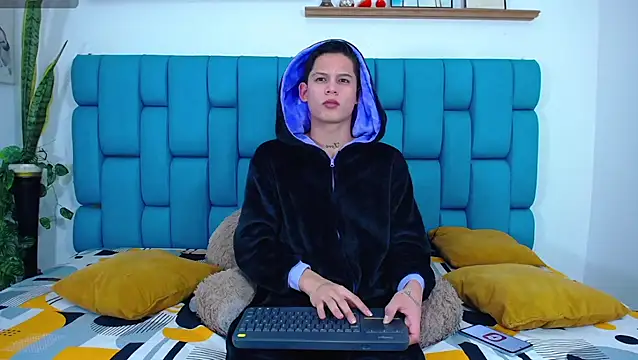 Brian hot online show from March 20, 2026, 10:20 am