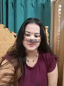 Beauty Queen Soniya online show from May 23, 2026, 11:58 am