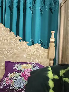 Beauty Queen Soniya online show from June 14, 2026, 1:58 am