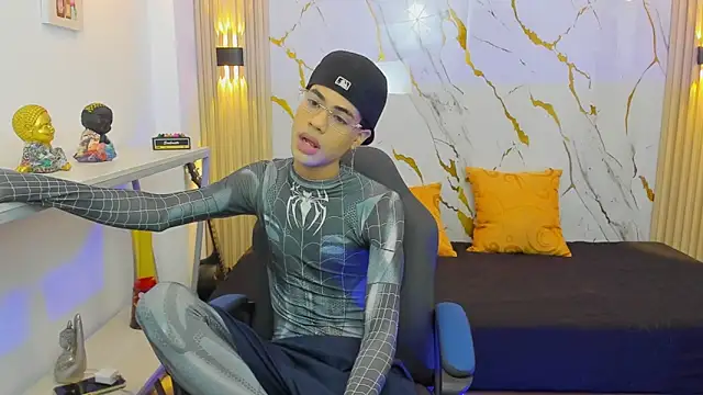 JacobBlackwell  online show from January 14, 2026, 7:30 pm