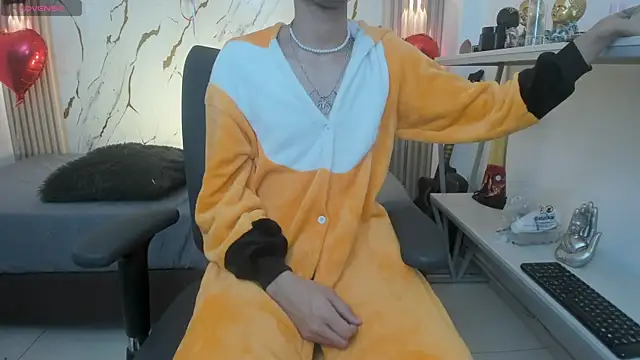 JacobBlackwell  online show from February 21, 2026, 3:40 am