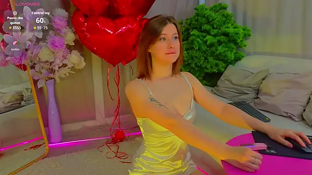 Snapshot of JessiJull chatting on February 16, 2026, 5:09 pm JessiJull online show from February 16, 2026, 5:09 pm