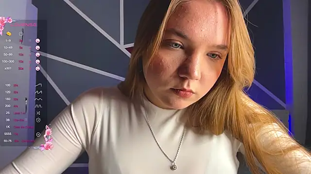 RebeccaEglitis online show from December 4, 2025, 5:10 pm