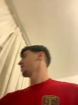 Snapshot of suarezz_ chatting on October 16, 2025, 6:09 pm suarezz  online show from October 16, 2025, 6:09 pm